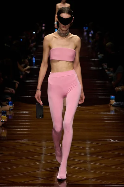 Look 51